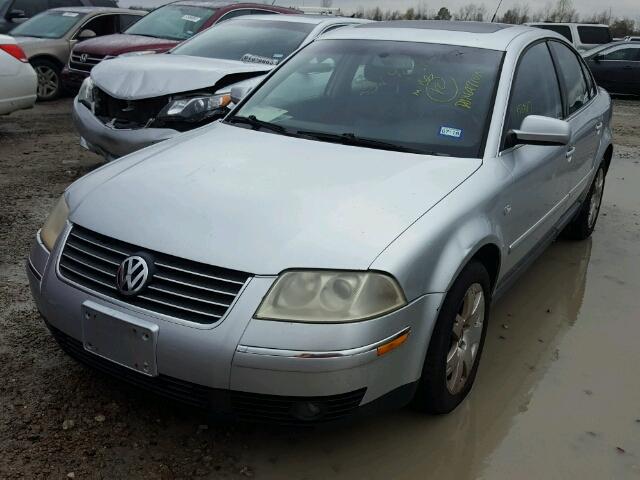 WVWRH63B33P394427 - 2003 VOLKSWAGEN PASSAT GLX GRAY photo 2