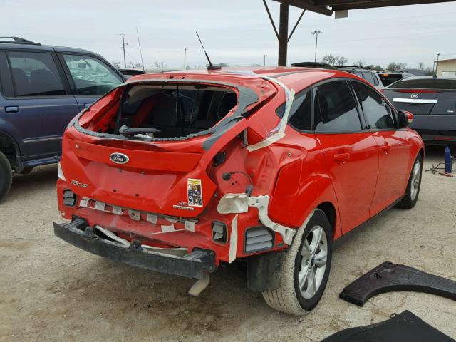 1FADP3K24DL313253 - 2013 FORD FOCUS SE RED photo 4