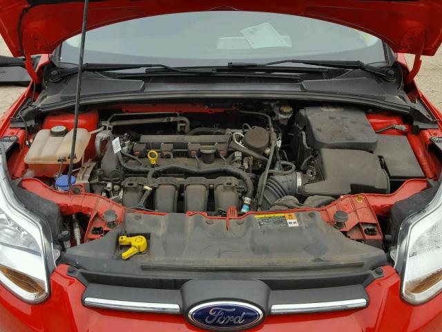 1FADP3K24DL313253 - 2013 FORD FOCUS SE RED photo 7