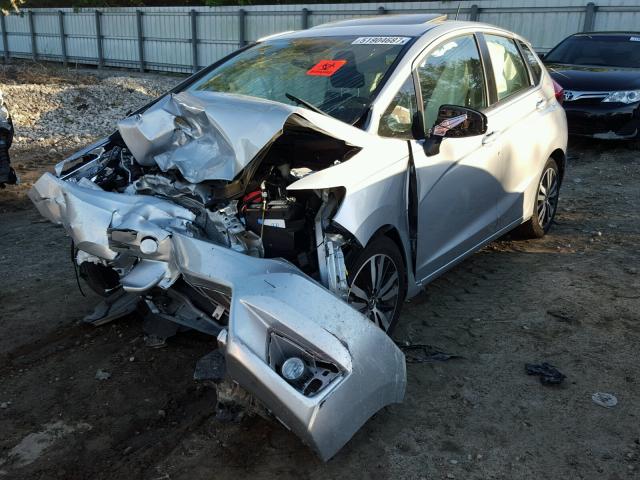 3HGGK5H82FM723050 - 2015 HONDA FIT EX SILVER photo 2