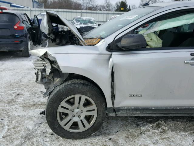 2FMDK3GC8CBA39320 - 2012 FORD EDGE SE SILVER photo 9