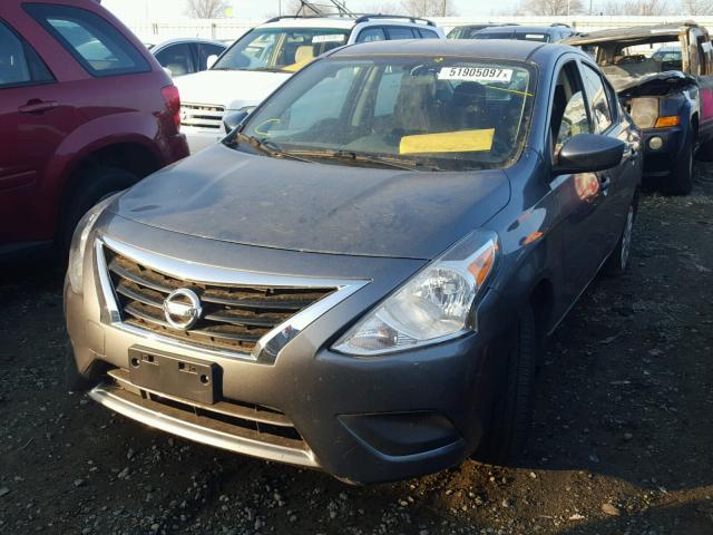 3N1CN7AP3GL883210 - 2016 NISSAN VERSA S GRAY photo 2