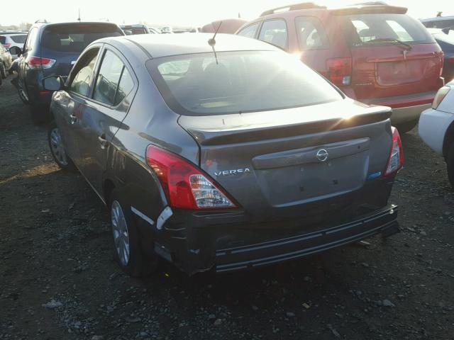 3N1CN7AP3GL883210 - 2016 NISSAN VERSA S GRAY photo 3