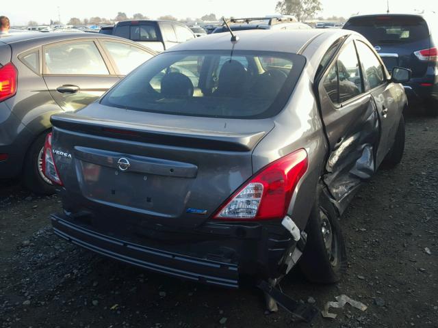 3N1CN7AP3GL883210 - 2016 NISSAN VERSA S GRAY photo 4