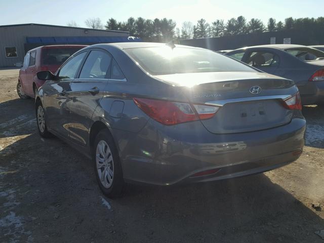 5NPEB4AC1BH227445 - 2011 HYUNDAI SONATA GLS GRAY photo 3