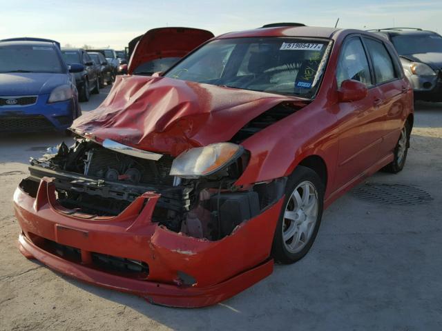 KNAFE161865347733 - 2006 KIA SPECTRA5 RED photo 2