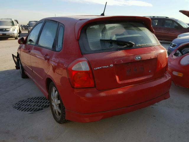 KNAFE161865347733 - 2006 KIA SPECTRA5 RED photo 3