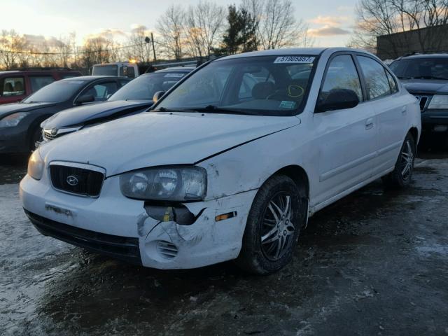 KMHDN45D52U325675 - 2002 HYUNDAI ELANTRA GL WHITE photo 2