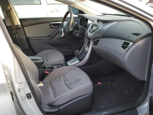 KMHDH4AE6CU254297 - 2012 HYUNDAI ELANTRA GL SILVER photo 5