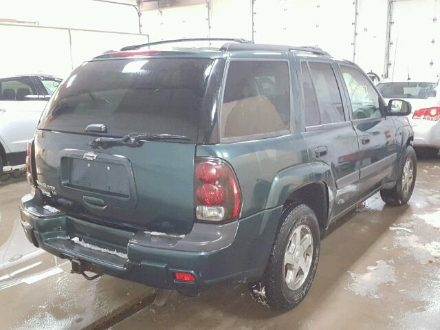 1GNDT13S752215566 - 2005 CHEVROLET TRAILBLAZE GREEN photo 4