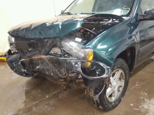 1GNDT13S752215566 - 2005 CHEVROLET TRAILBLAZE GREEN photo 9