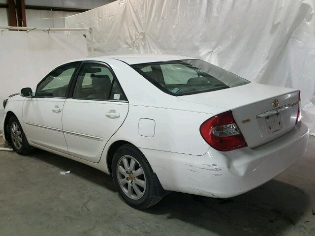 4T1BE32K54U270006 - 2004 TOYOTA CAMRY LE WHITE photo 3