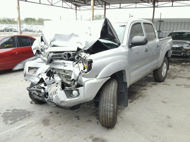 5TFJU4GN1EX053791 - 2014 TOYOTA TACOMA DOU SILVER photo 2