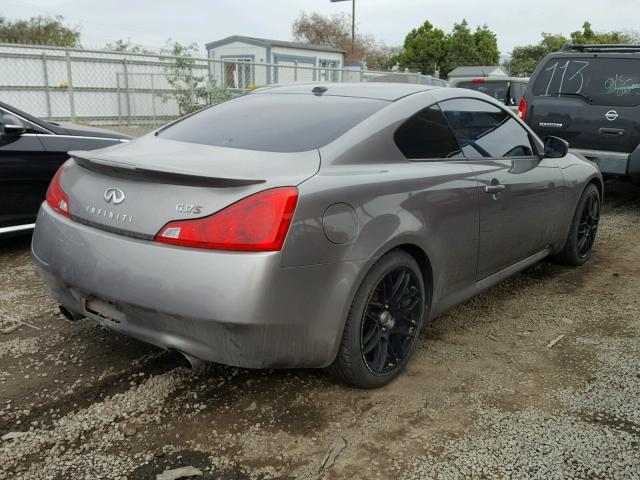 JNKCV64E88M126617 - 2008 INFINITI G37 BASE GRAY photo 4