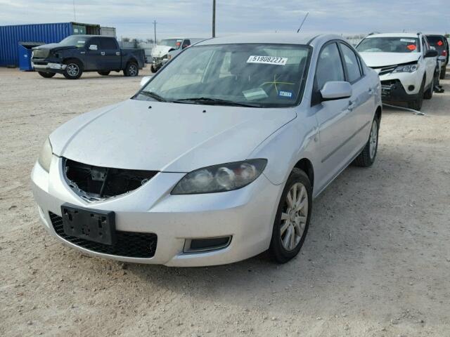 JM1BK12F181839459 - 2008 MAZDA 3 I SILVER photo 2