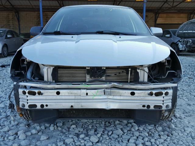 1FAHP3GN9AW236877 - 2010 FORD FOCUS SES SILVER photo 9