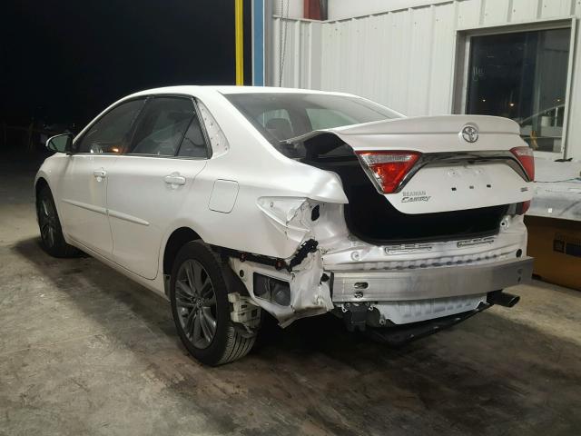 4T1BF1FK7FU081579 - 2015 TOYOTA CAMRY LE WHITE photo 3