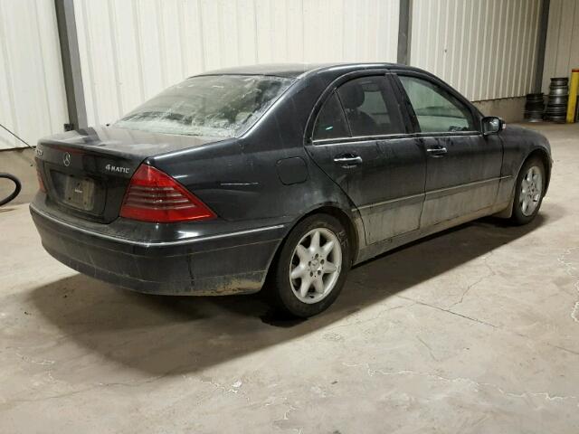 WDBRF84J23F360748 - 2003 MERCEDES-BENZ C 320 4MAT BLACK photo 4