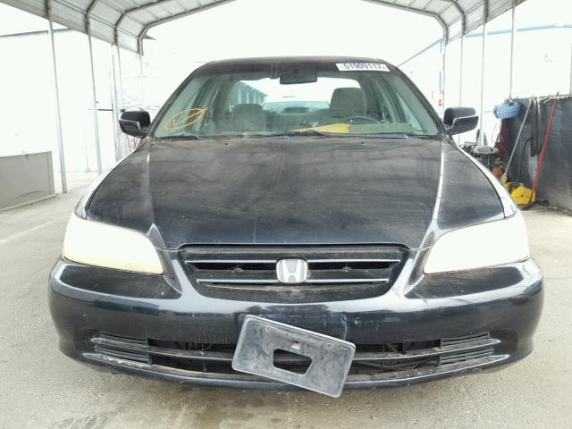 3HGCG66502G702608 - 2002 HONDA ACCORD LX BLACK photo 9