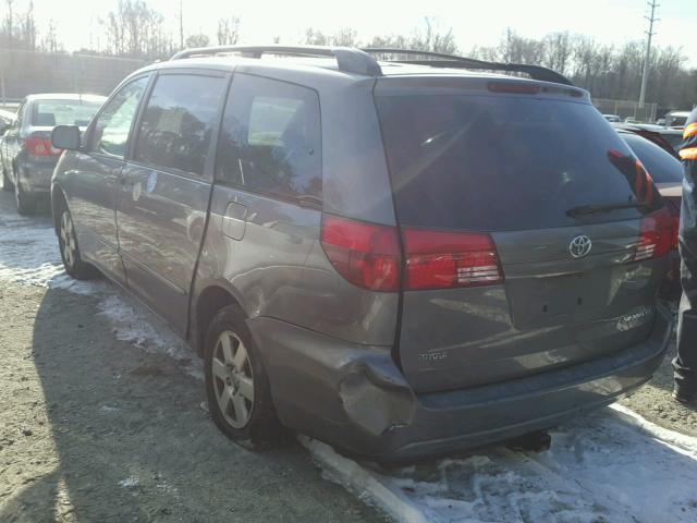 5TDZA23C35S225751 - 2005 TOYOTA SIENNA CE SILVER photo 3