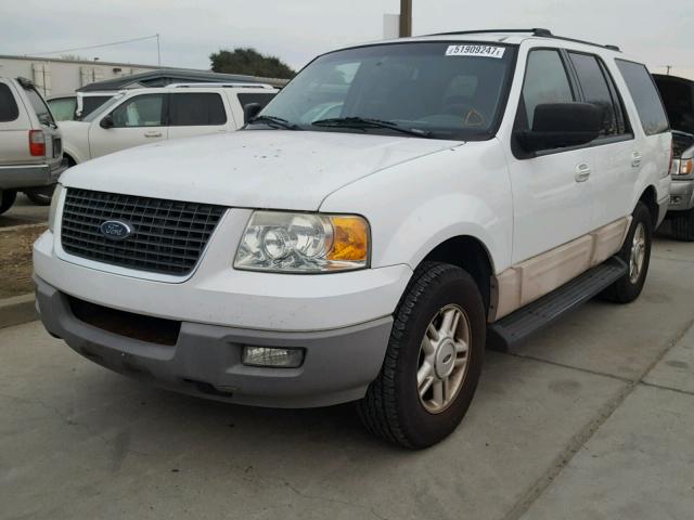 1FMFU15L63LC45360 - 2003 FORD EXPEDITION WHITE photo 2