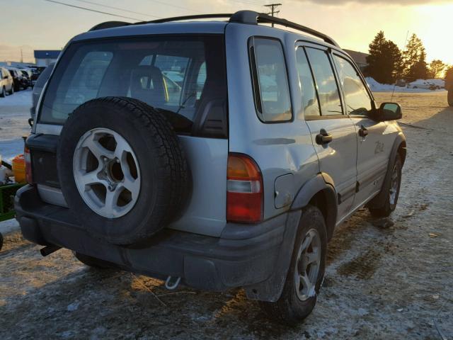 2CNBJ734526939616 - 2002 CHEVROLET TRACKER ZR SILVER photo 4