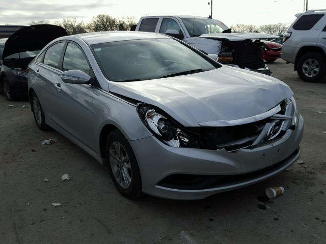 5NPEB4AC0EH924724 - 2014 HYUNDAI SONATA GLS SILVER photo 1