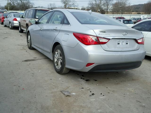 5NPEB4AC0EH924724 - 2014 HYUNDAI SONATA GLS SILVER photo 3