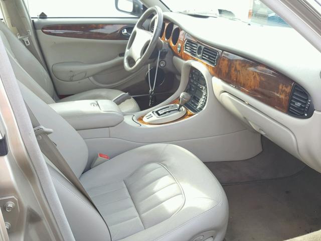 SAJHX6247WC833126 - 1998 JAGUAR XJ8 L BEIGE photo 5