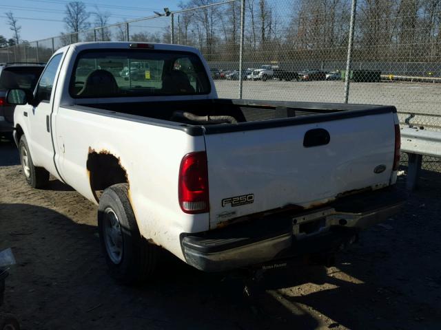 1FTNF20L24EA61532 - 2004 FORD F250 SUPER WHITE photo 3