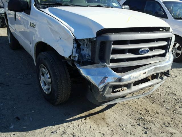 1FTNF20L24EA61532 - 2004 FORD F250 SUPER WHITE photo 9