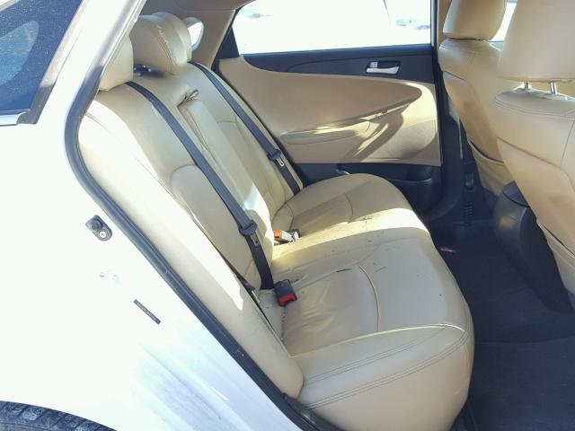 5NPEB4AC3BH211697 - 2011 HYUNDAI SONATA GLS WHITE photo 6