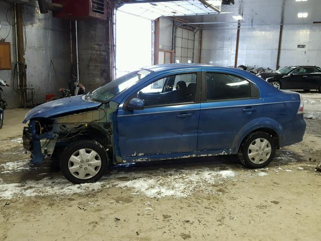 KL1TD56697B130374 - 2007 CHEVROLET AVEO BASE BLUE photo 9