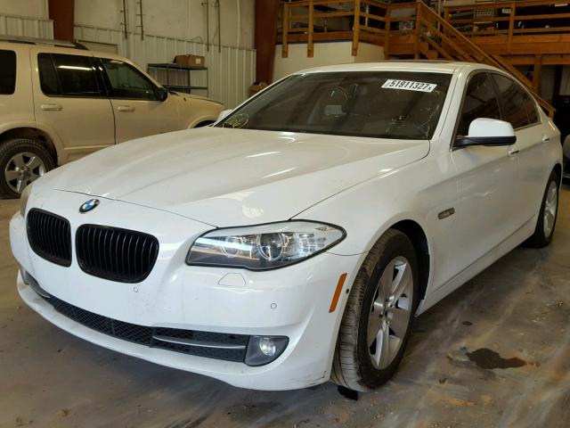 WBAXG5C52DDY36550 - 2013 BMW 528 I WHITE photo 2