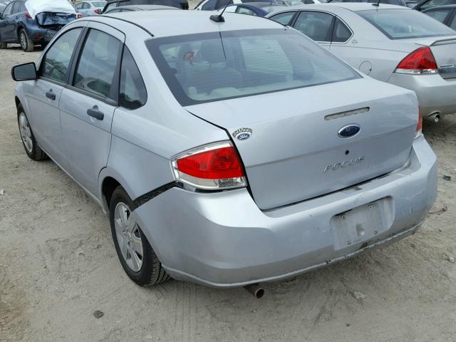 1FAHP34N08W127397 - 2008 FORD FOCUS S/SE SILVER photo 3