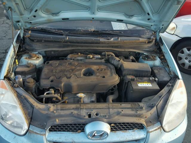 KMHCM36C78U099033 - 2008 HYUNDAI ACCENT GS BLUE photo 7