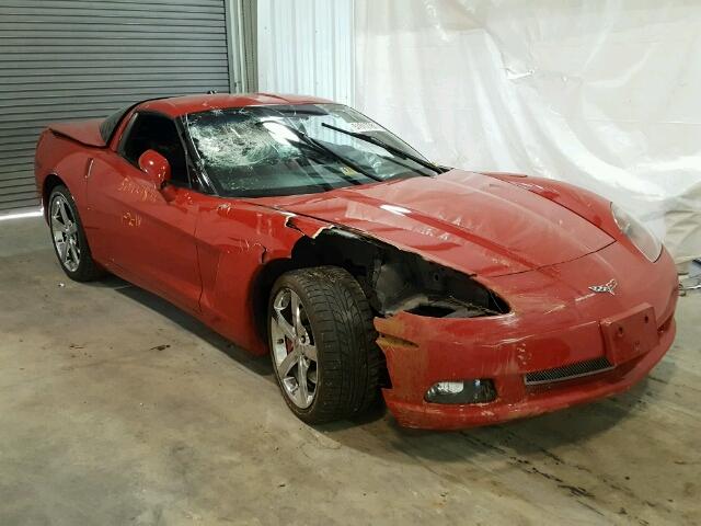 1G1YY24U055118959 - 2005 CHEVROLET CORVETTE RED photo 1