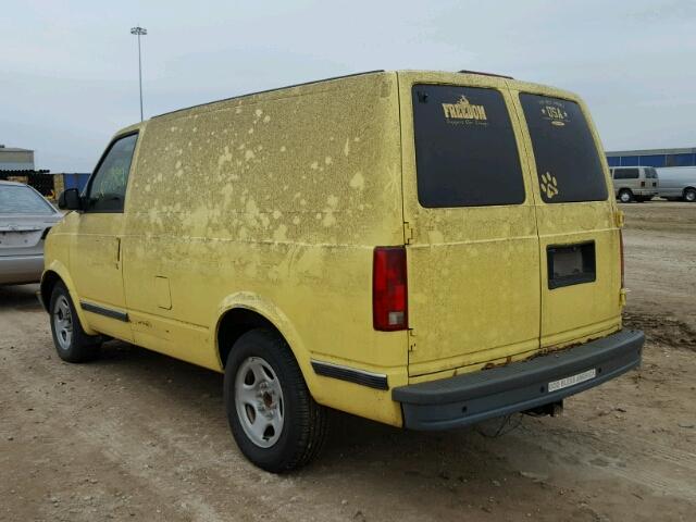 1GCDM19XX5B133047 - 2005 CHEVROLET ASTRO YELLOW photo 3