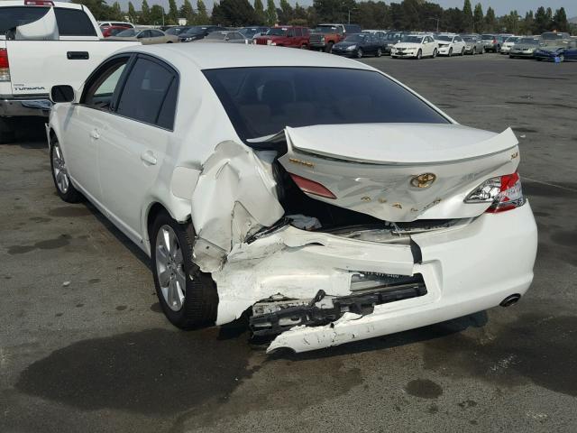 4T1BK36B16U070486 - 2006 TOYOTA AVALON XL WHITE photo 3