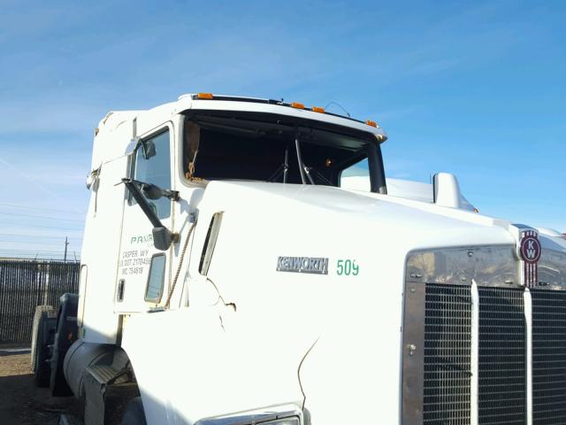 1XKDP4EX4HJ166719 - 2017 KENWORTH CONSTRUCTI SILVER photo 9