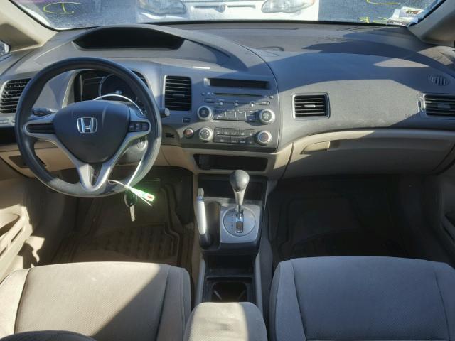 19XFA1F57AE014521 - 2010 HONDA CIVIC LX GRAY photo 9