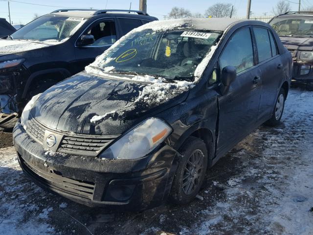 3N1CC11E09L502028 - 2009 NISSAN VERSA S BLACK photo 2