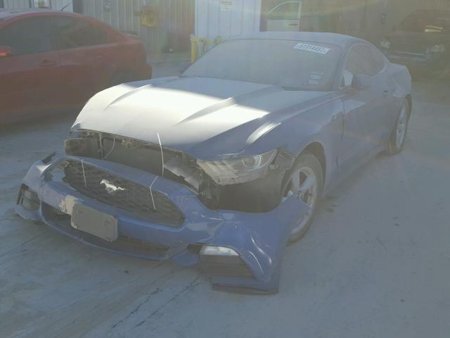 1FA6P8AM4H5250156 - 2017 FORD MUSTANG BLUE photo 2