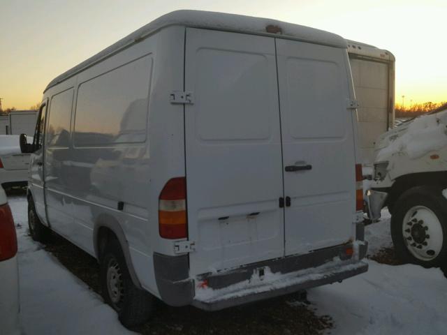 WD2PD644755769087 - 2005 DODGE SPRINTER WHITE photo 3