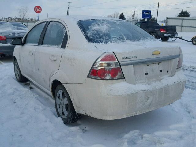 KL1TD56E29B376998 - 2009 CHEVROLET AVEO LS WHITE photo 3