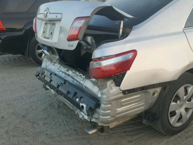 4T1BK46K78U570614 - 2008 TOYOTA CAMRY LE SILVER photo 9