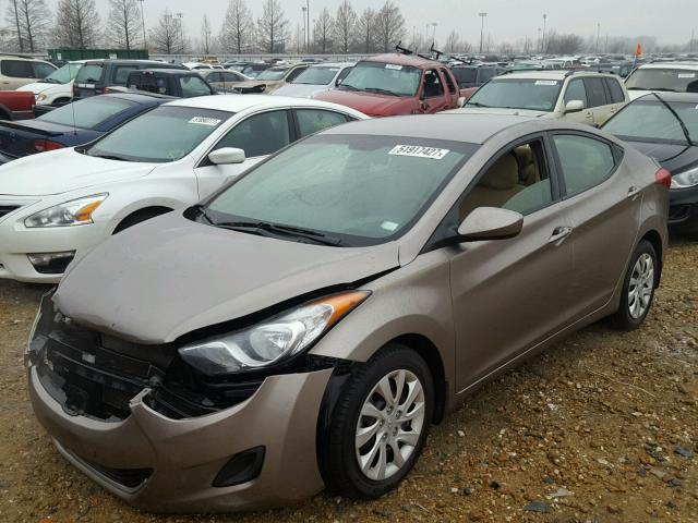 5NPDH4AE3DH160572 - 2013 HYUNDAI ELANTRA GL BROWN photo 2