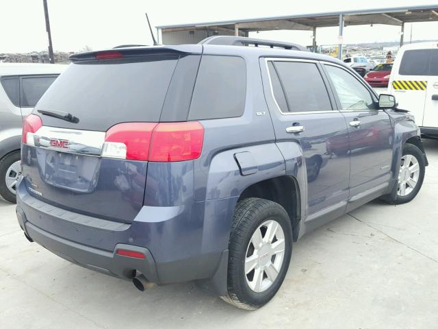 2GKFLUE34D6205978 - 2013 GMC TERRAIN SL BLUE photo 4