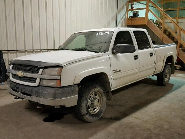 1GCHK23114F146911 - 2004 CHEVROLET SILVERADO WHITE photo 2