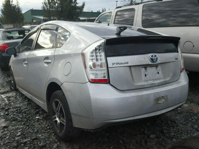 JTDKN3DU7A0001916 - 2010 TOYOTA PRIUS SILVER photo 3